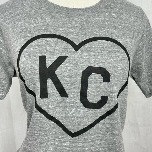 Charlie Hustle Gray KC Tee Shirt Heart Logo Ladies Slim Fit T-Shirt New Sz XS - Picture 2 of 4